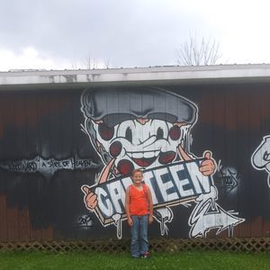 Meet your Posher, Crystal